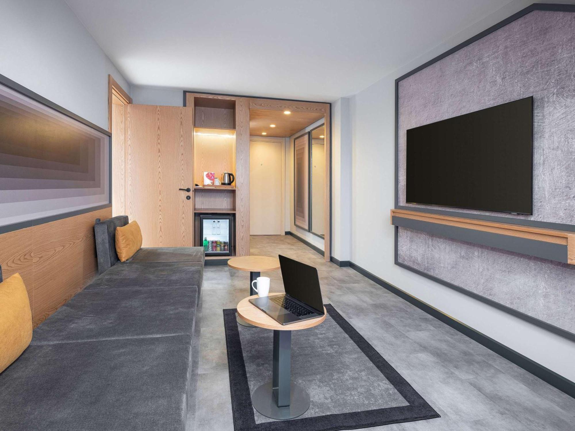 ホテル Ibis Istanbul Sisli エクステリア 写真