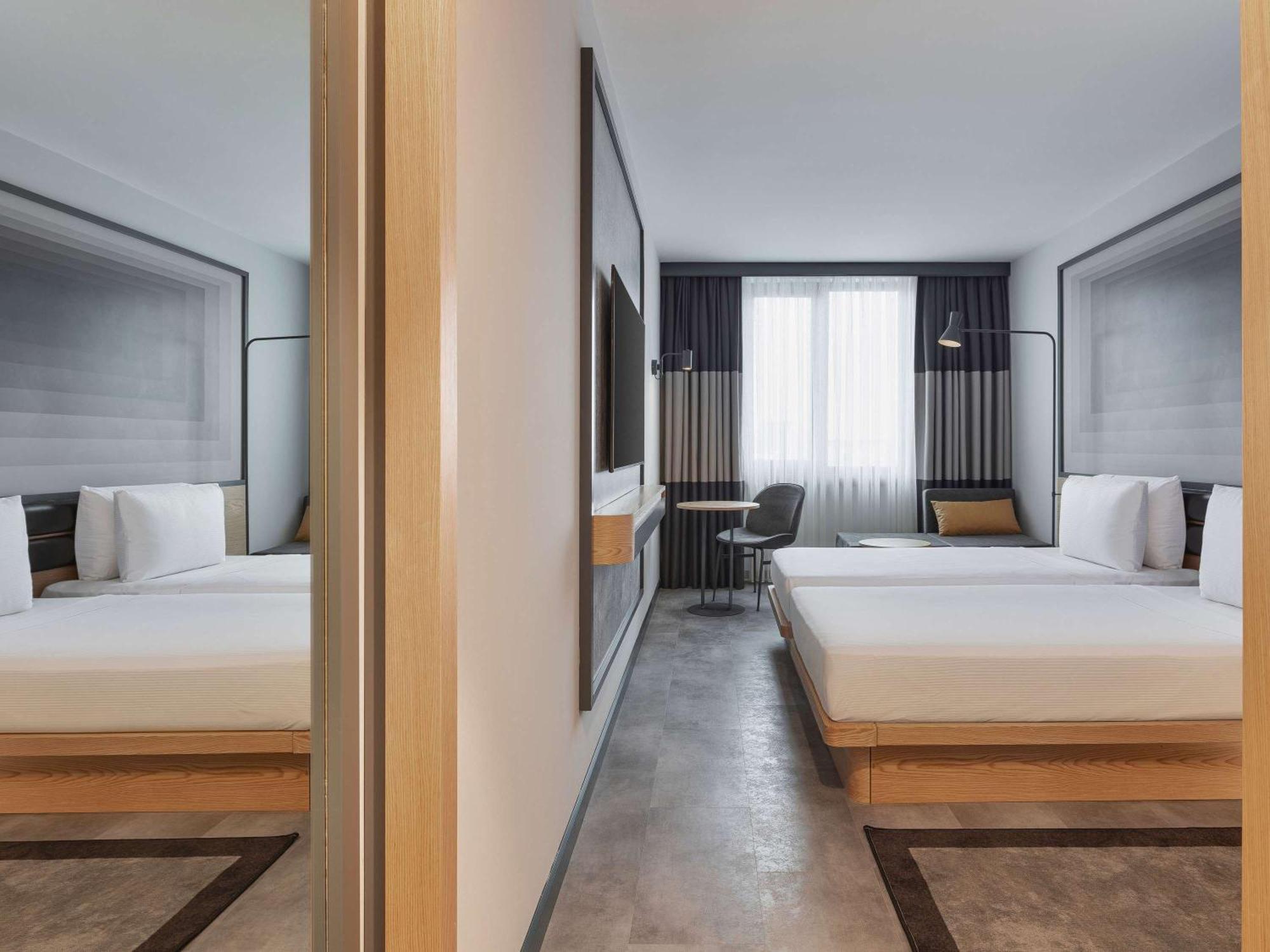 ホテル Ibis Istanbul Sisli エクステリア 写真