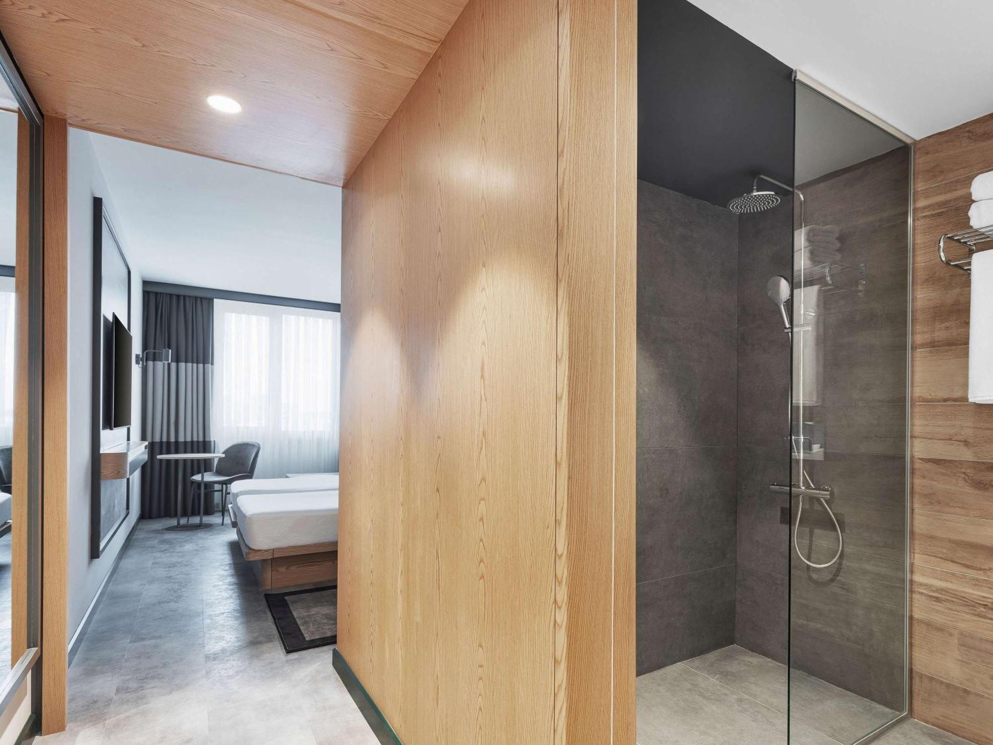ホテル Ibis Istanbul Sisli エクステリア 写真