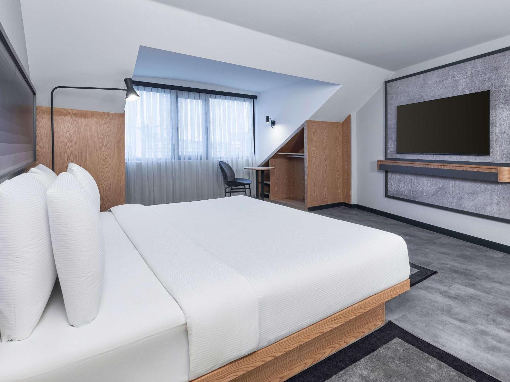 ホテル Ibis Istanbul Sisli エクステリア 写真
