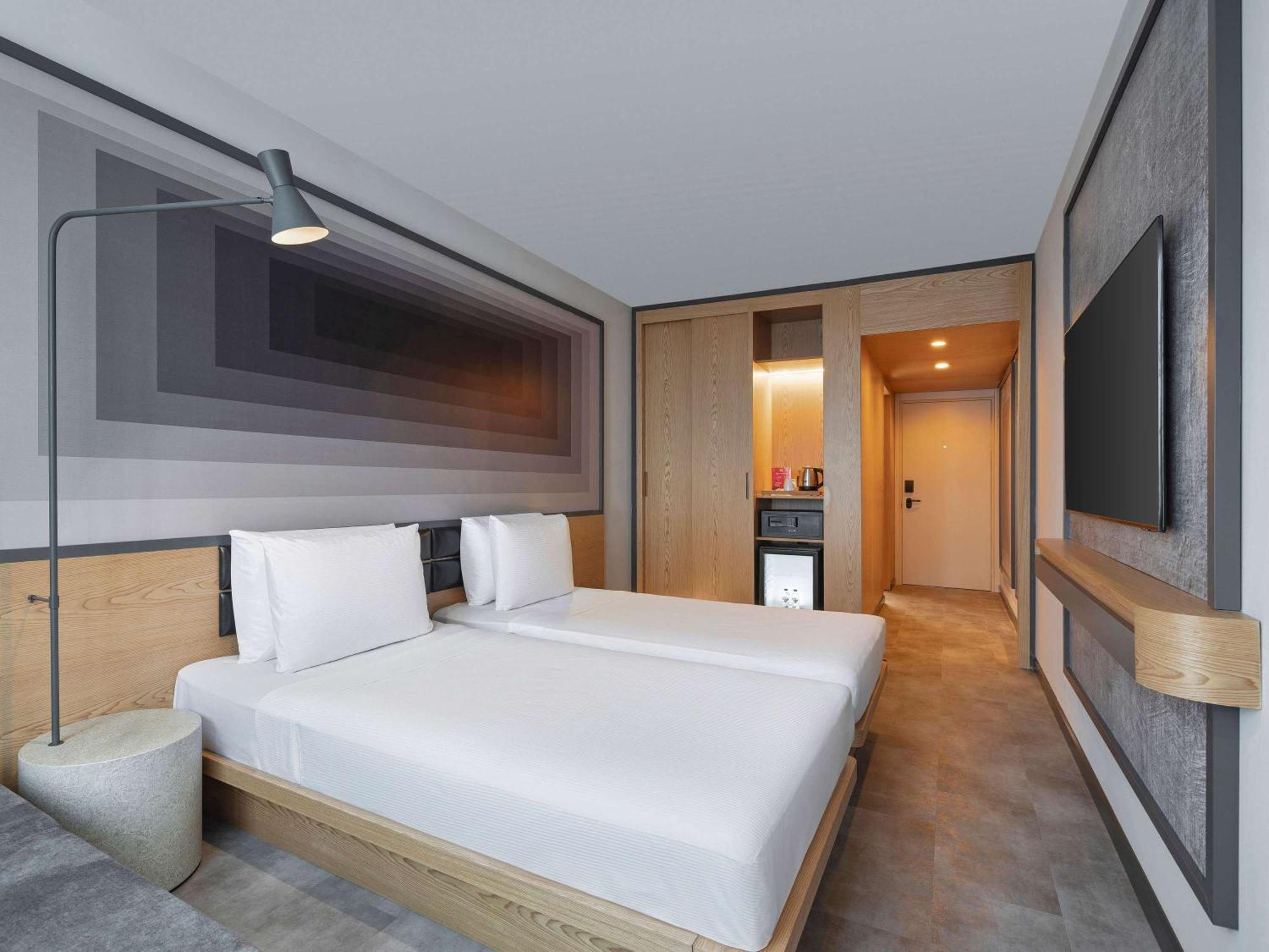 ホテル Ibis Istanbul Sisli エクステリア 写真