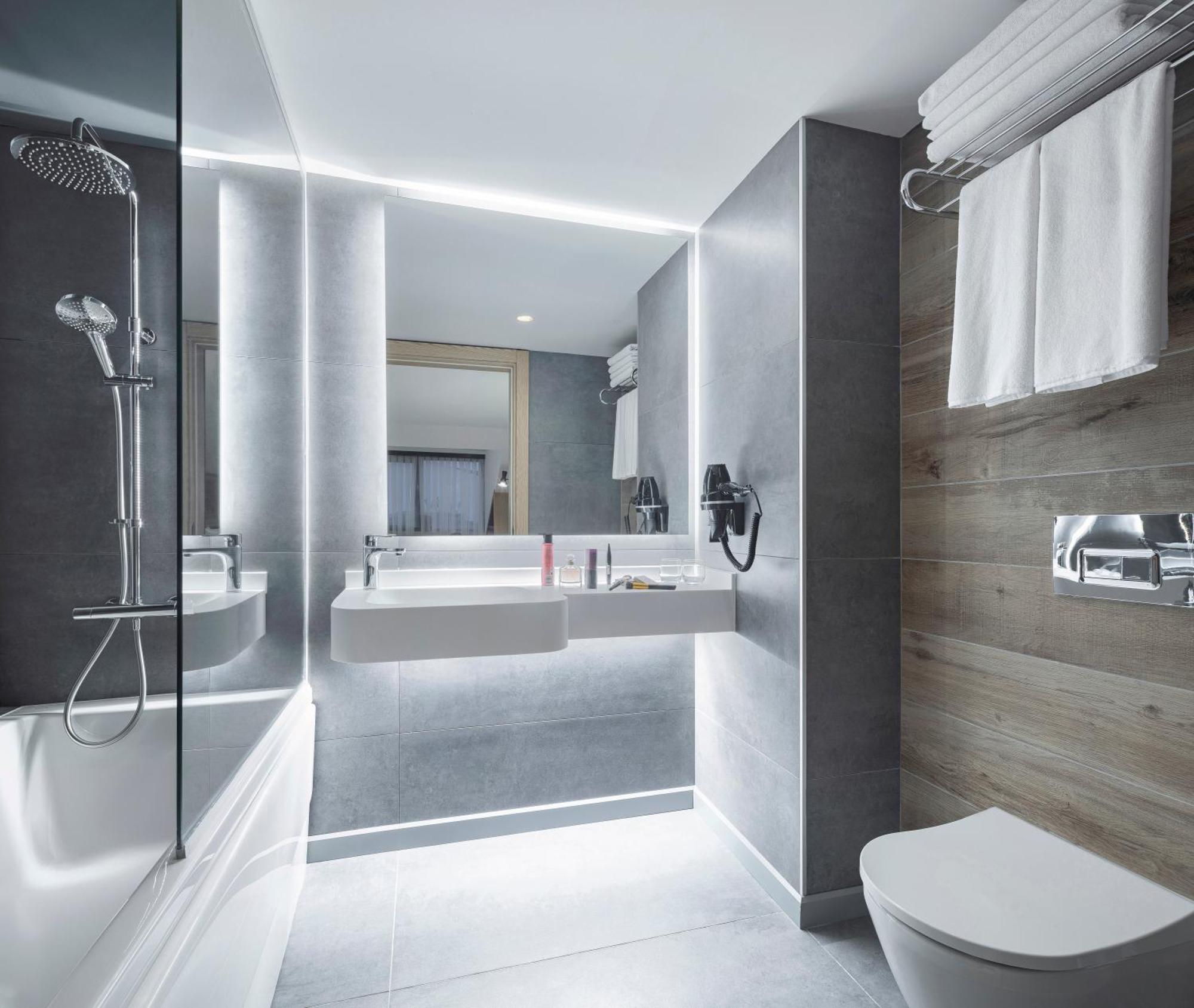 ホテル Ibis Istanbul Sisli エクステリア 写真