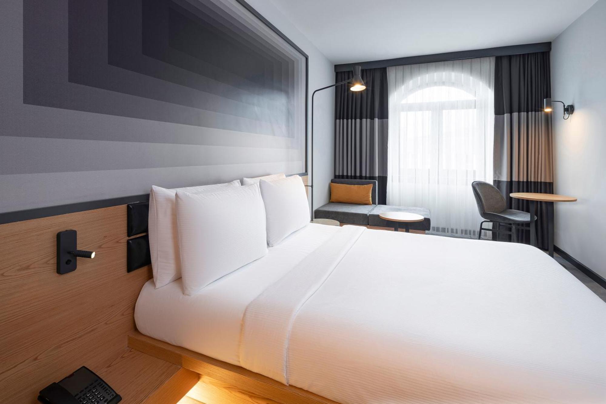 ホテル Ibis Istanbul Sisli 部屋 写真